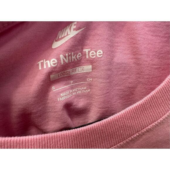 Nike Pink Cropped Cotton Tee With Teal and Gold Writing Size Small - Picture 3 of 4